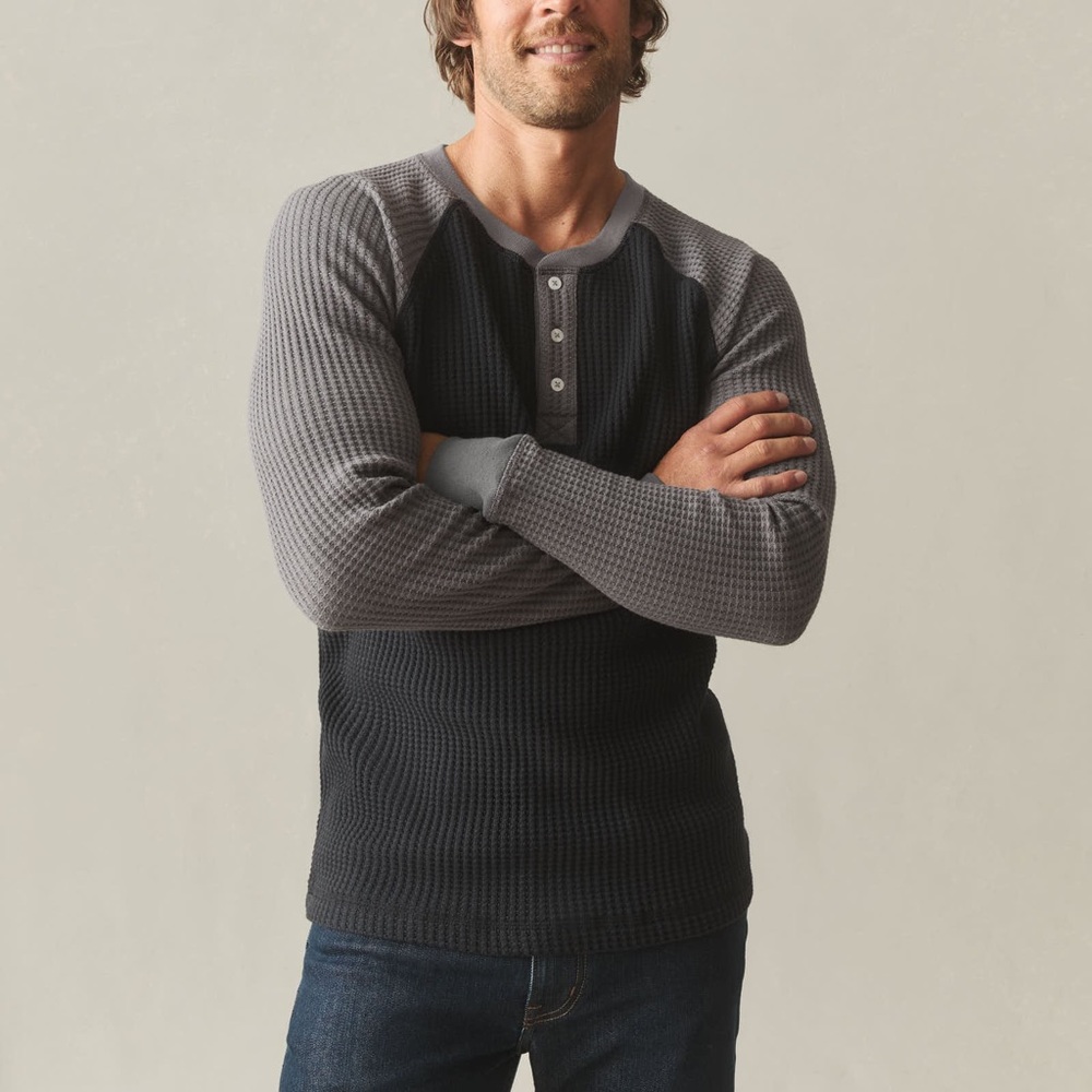 American Giant Men's Colorblock Waffle‎ Long Sleeve Henley Black Thunderstorm XL